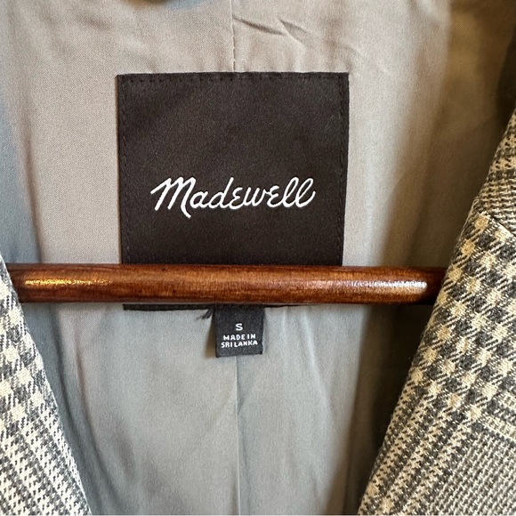 Madewell Women’s The Dorset Blazer in Galloway Plaid - Picture 3 of 4